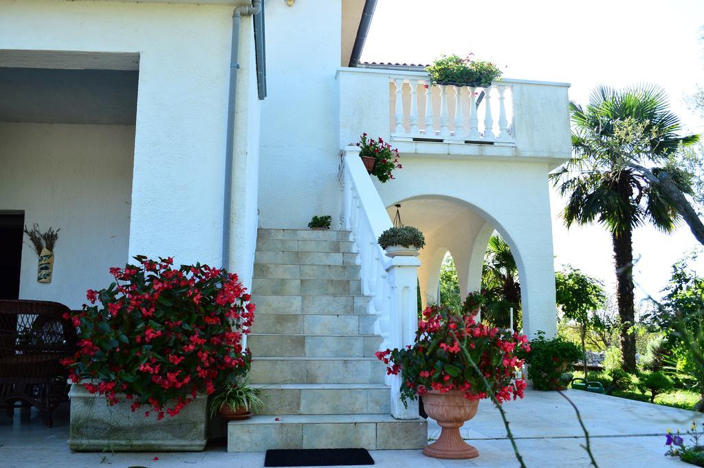 Apartments Stivic Pinezici  Exterior photo